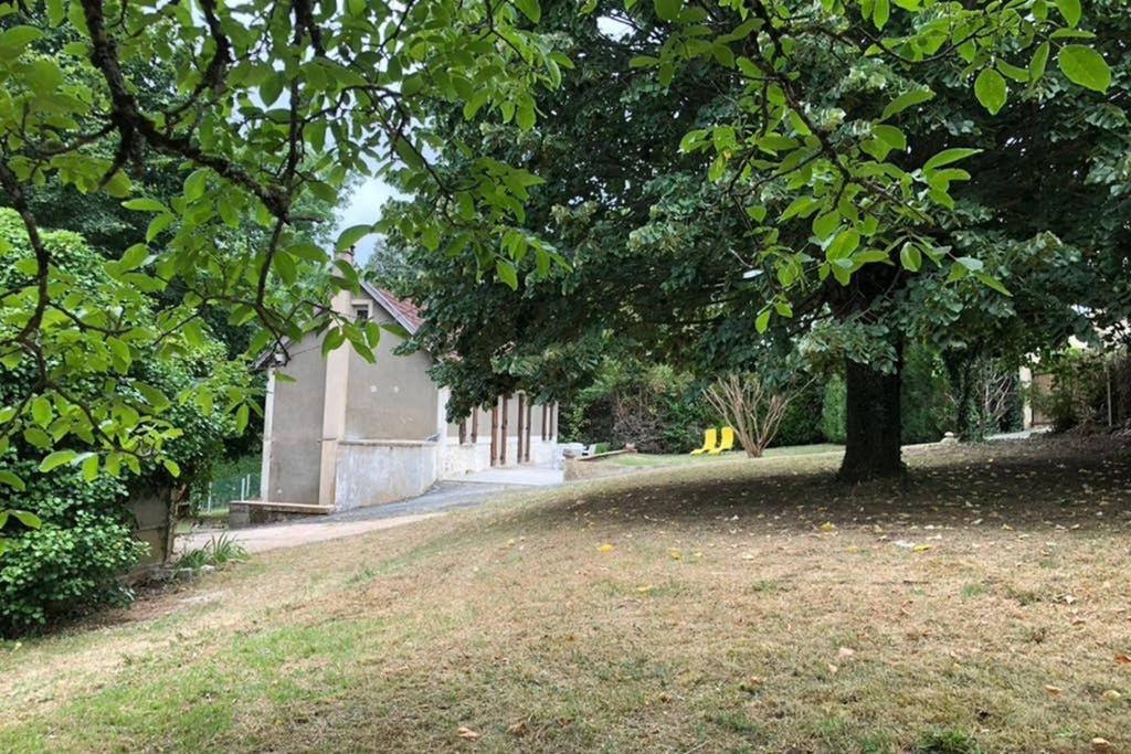 Au Lilas Rose Maison Entre Campagne Et Village Belvès Dış mekan fotoğraf